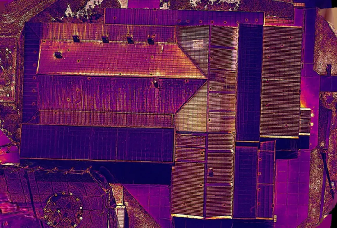 Thermal roof map of the same clubrooms: roof sections show as different shades of purple, orange and yellow.